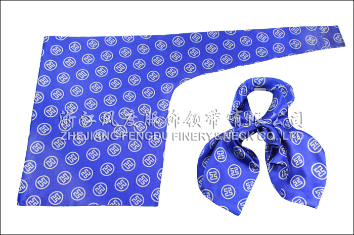 工商银行 真丝刀型丝巾 规格：63x35x25cm